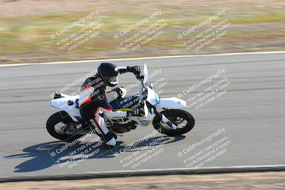 media/Feb-05-2023-Classic Track Day (Sun) [[c35aca4a42]]/Group 2/session 1 turn 9/